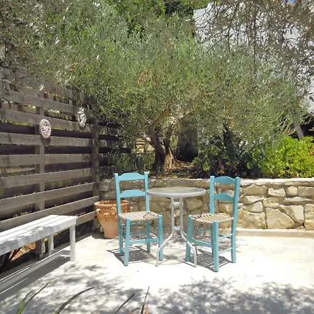 Petaloudes Kamilari